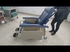 เก้าอี้นั่งเล่นสําหรับผู้สูงอายุ