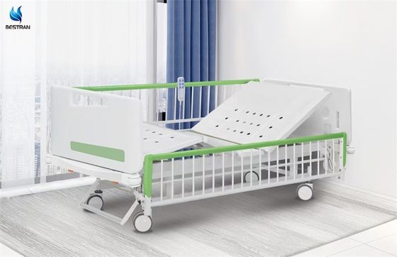 Head Back Adjustability Electric Hospital Bed For Patients Side Rail Fall Prevention