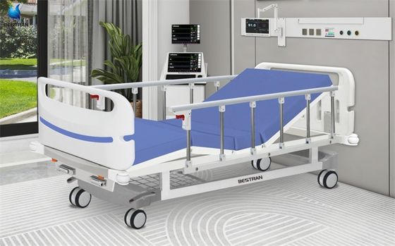 Easy Moving Manual Hospital Bed With Side Rails Mattress For Emergency Room