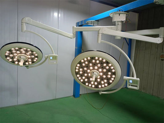 LED 手術用照明 照明と色温を調節できる