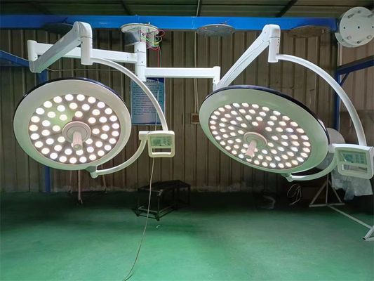 Schattenfreie Beleuchtung für Präzisionsverfahren Revolutionäre LED-Chirurgieleuchten Ultrahell