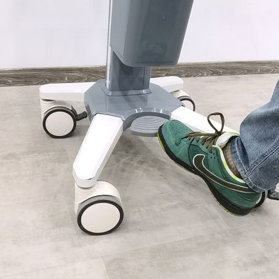 Station de travail pour ordinateur portable réglable en hauteur pour EMR